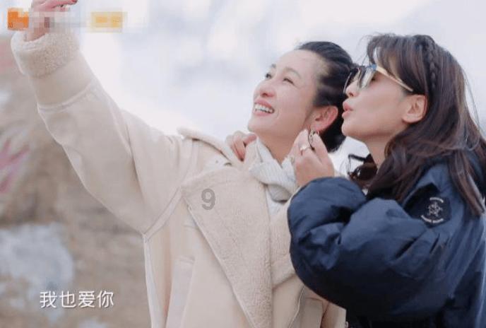 一个女人点总把自巳的事情写在QQ上，她到底是什么样的一个人？